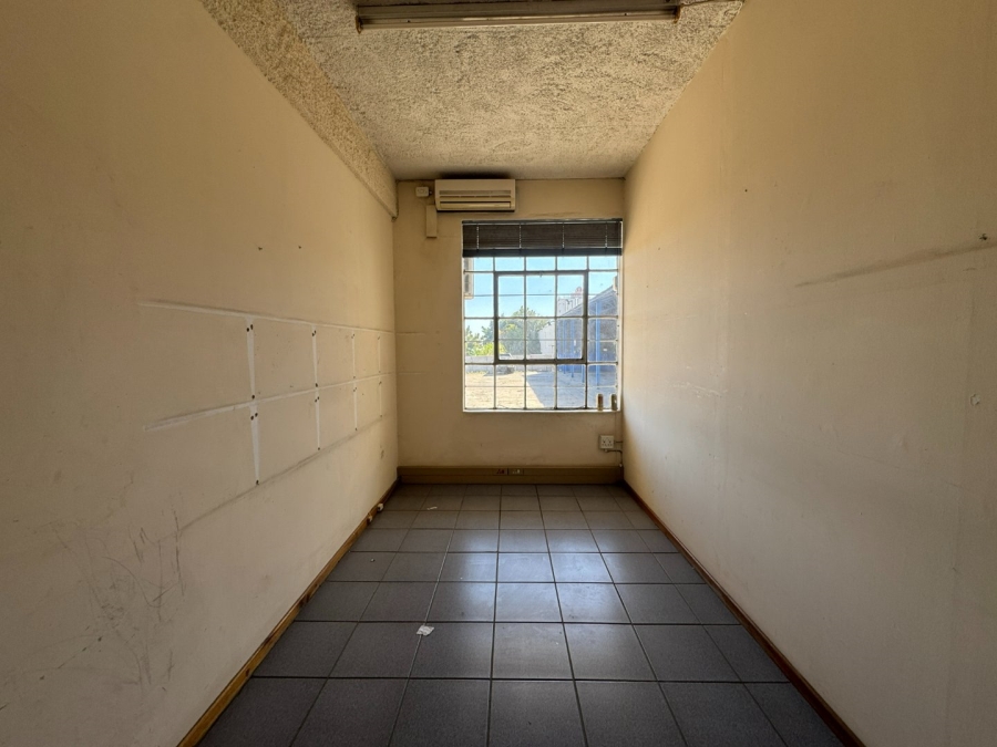 To Let Commercial Property for Rent in Laboria Limpopo