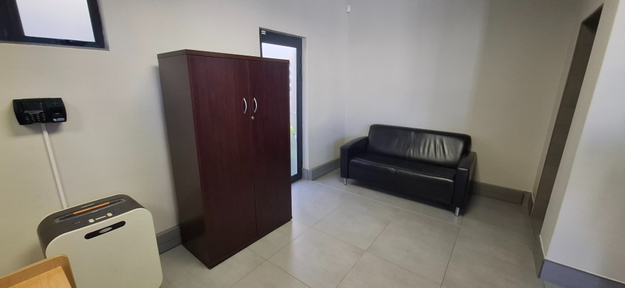 To Let Commercial Property for Rent in Bendor Limpopo