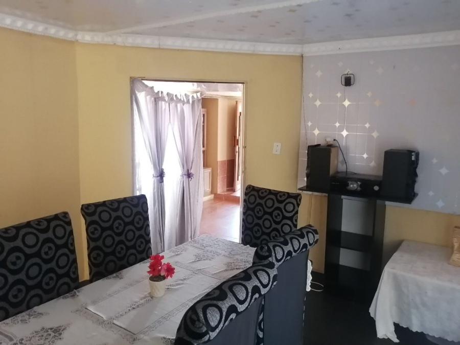 5 Bedroom Property for Sale in Lebowakgomo Zone S Limpopo