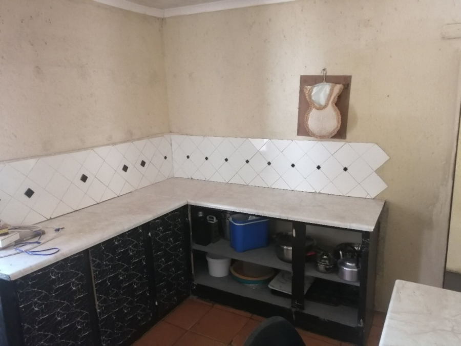 5 Bedroom Property for Sale in Lebowakgomo Zone S Limpopo