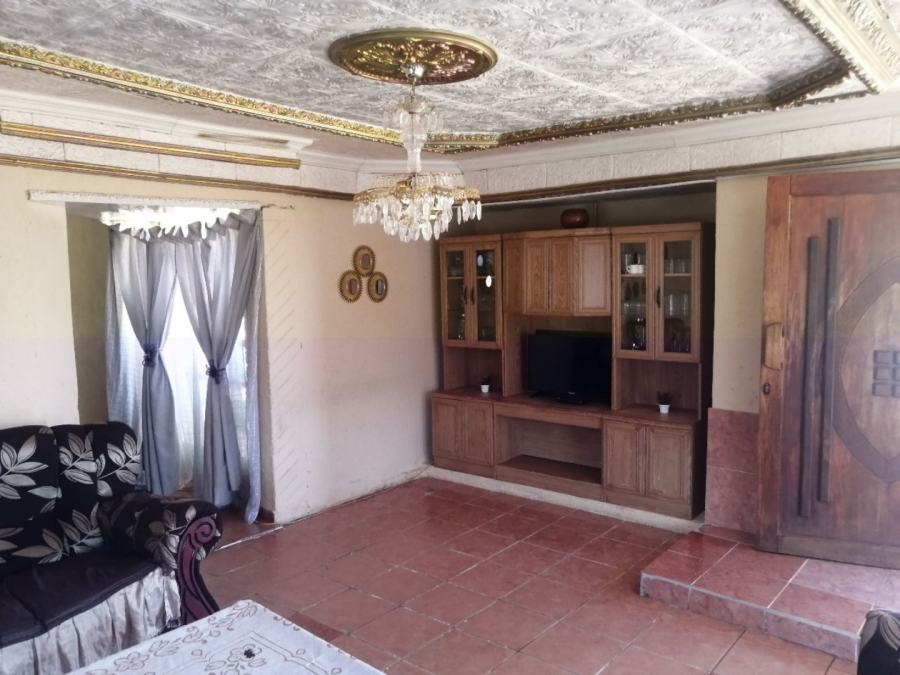 5 Bedroom Property for Sale in Lebowakgomo Zone S Limpopo