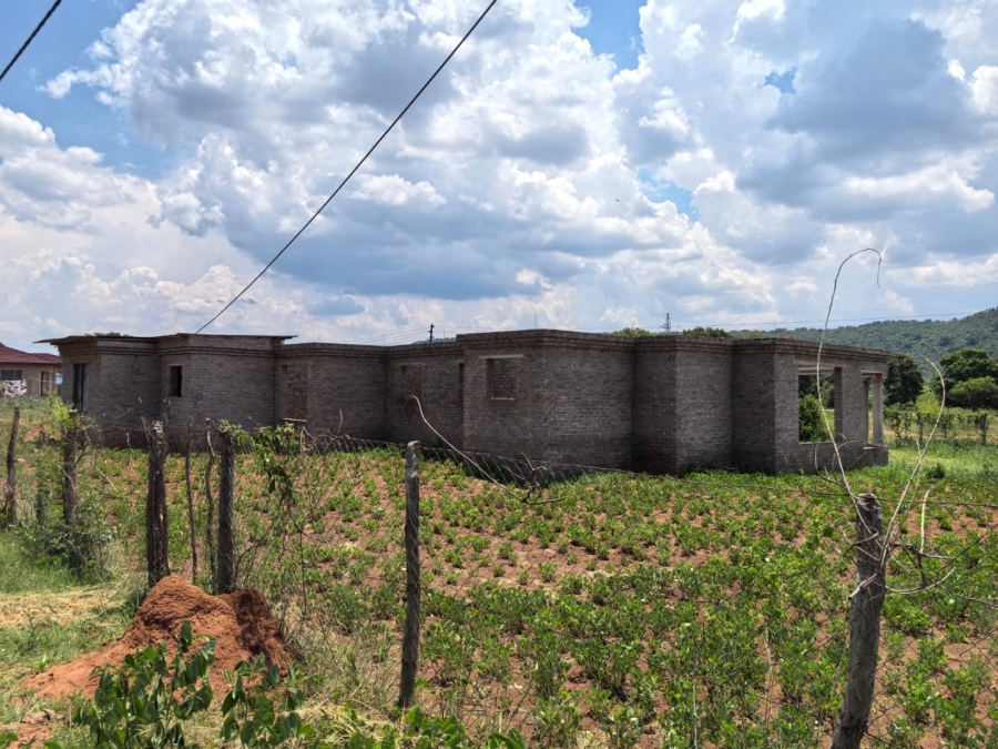 5 Bedroom Property for Sale in Tshitavha Limpopo