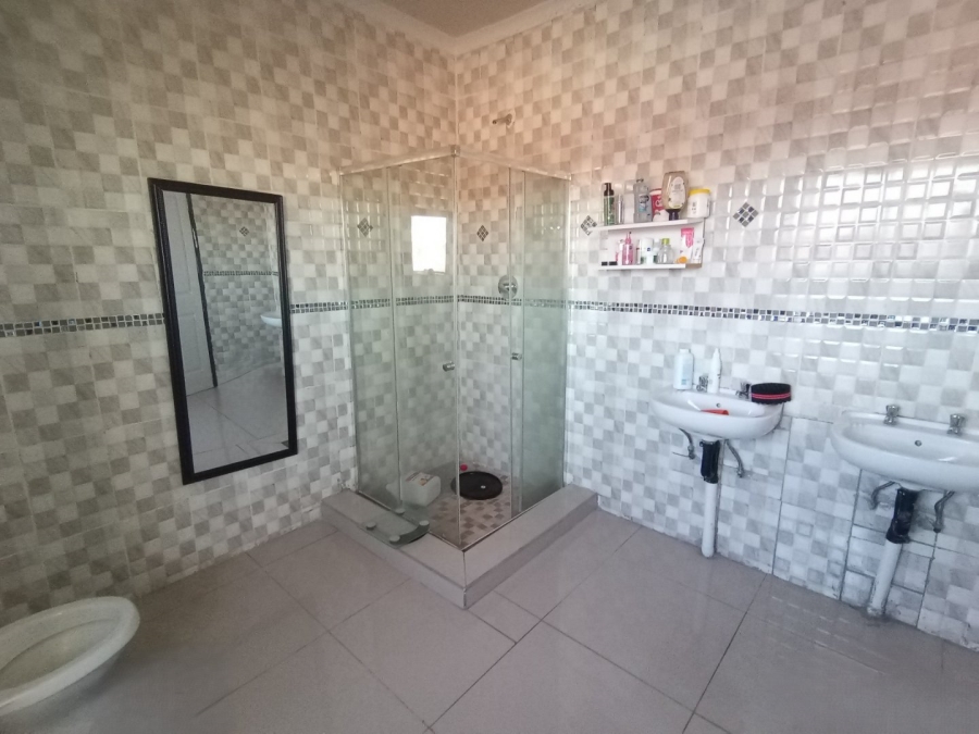 4 Bedroom Property for Sale in Nirvana Ext 3 Limpopo