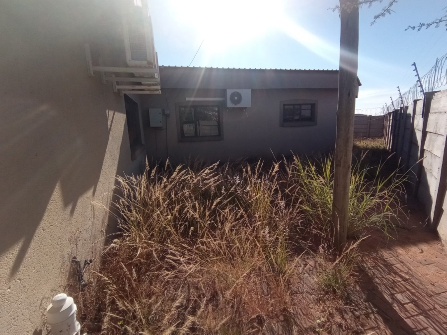 Commercial Property for Sale in Magna Via Industrial Limpopo