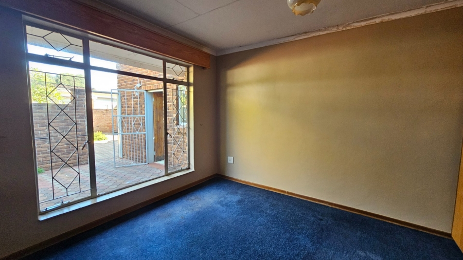 To Let 4 Bedroom Property for Rent in Sterpark Limpopo