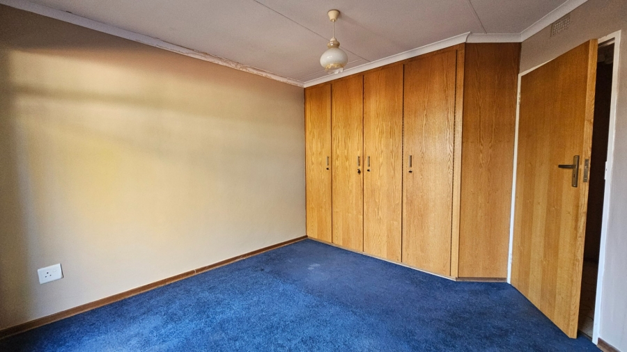 To Let 4 Bedroom Property for Rent in Sterpark Limpopo