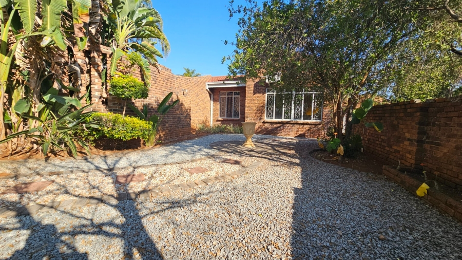 To Let 4 Bedroom Property for Rent in Sterpark Limpopo