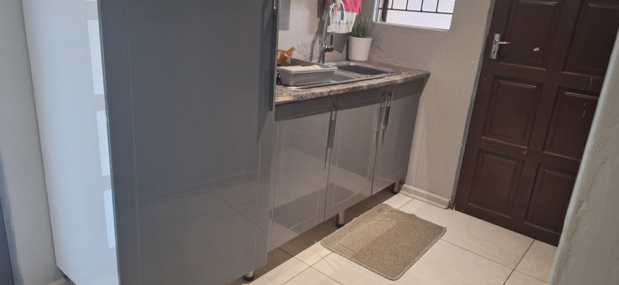 4 Bedroom Property for Sale in Chroompark Limpopo