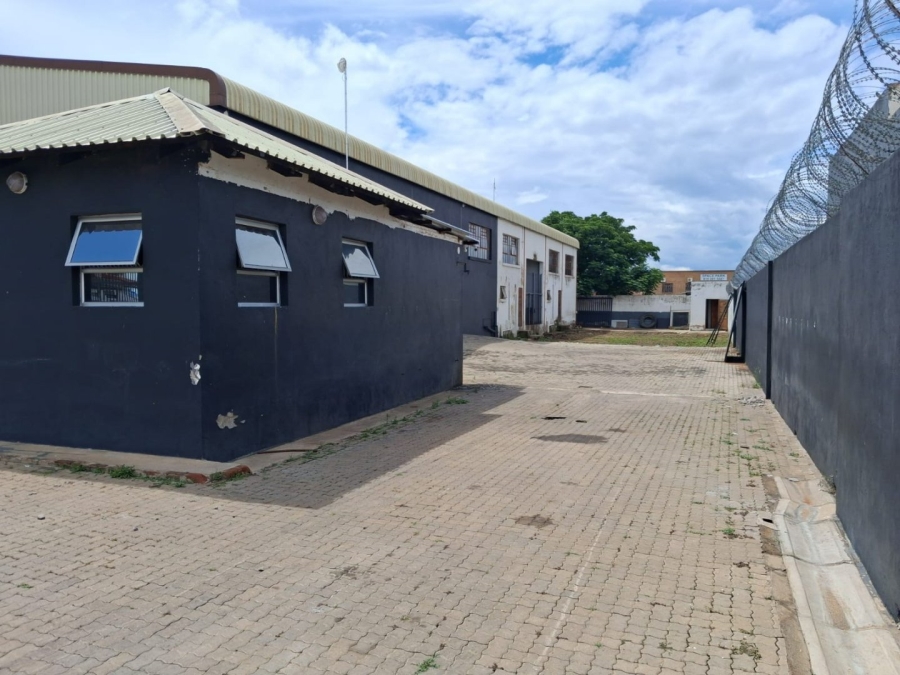 To Let Commercial Property for Rent in Ladine Limpopo
