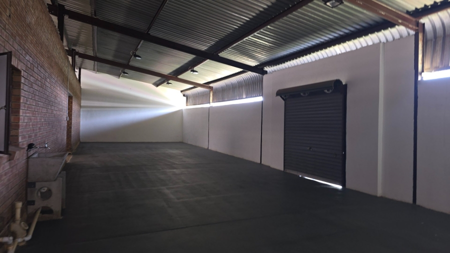 To Let Commercial Property for Rent in Tzaneen Industrial South Limpopo