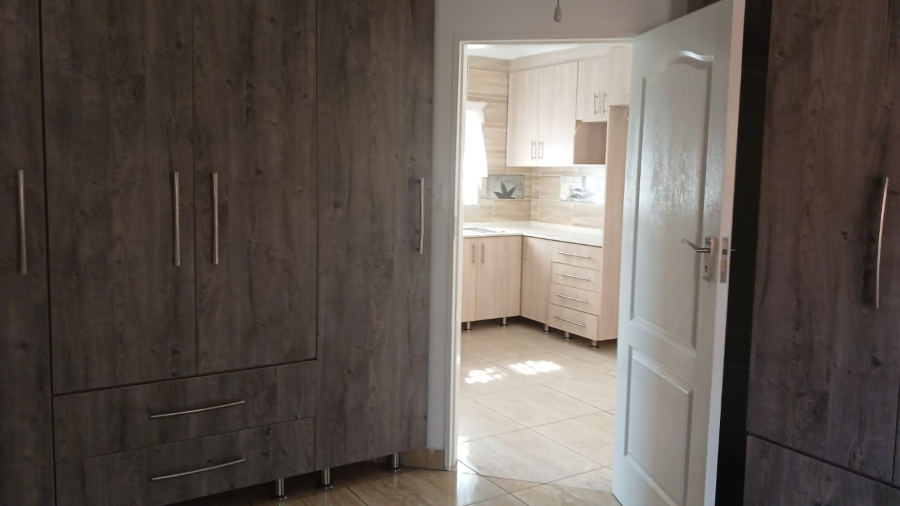 1 Bedroom Property for Sale in Aquapark Limpopo