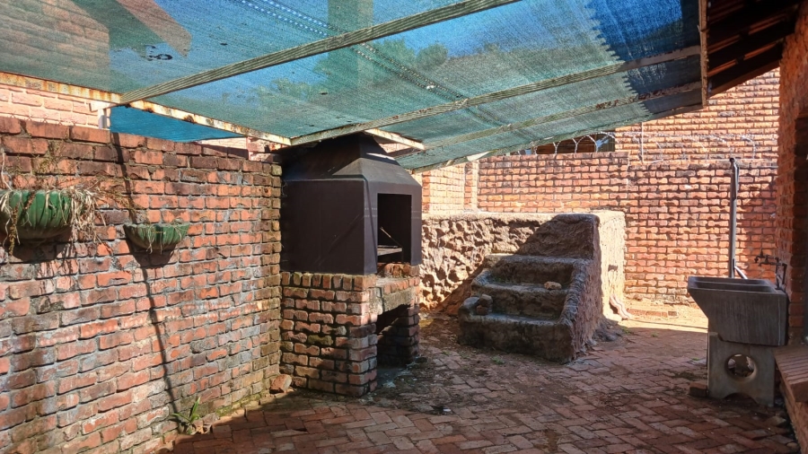 1 Bedroom Property for Sale in Aquapark Limpopo