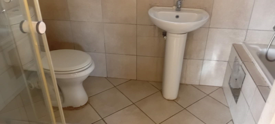To Let 2 Bedroom Property for Rent in Southern Gateway Limpopo