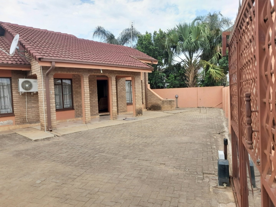 4 Bedroom Property for Sale in Giyani E Limpopo