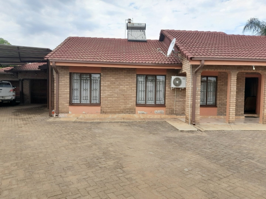 4 Bedroom Property for Sale in Giyani E Limpopo