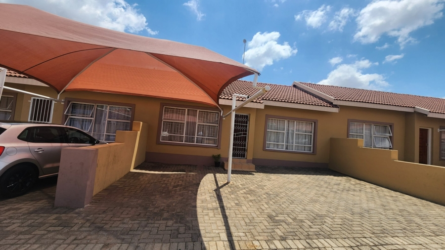 2 Bedroom Property for Sale in Polokwane Central Limpopo