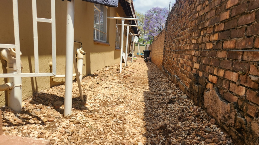 2 Bedroom Property for Sale in Polokwane Central Limpopo