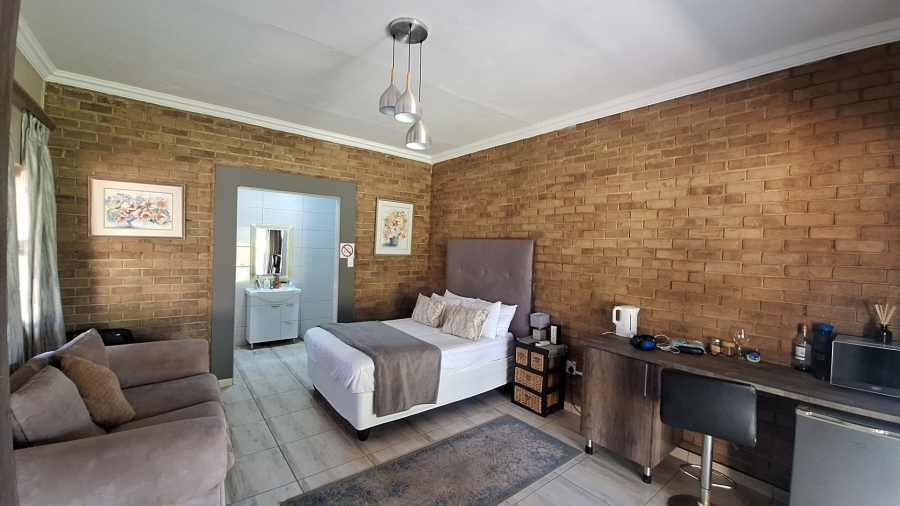 8 Bedroom Property for Sale in Mokopane Central Limpopo