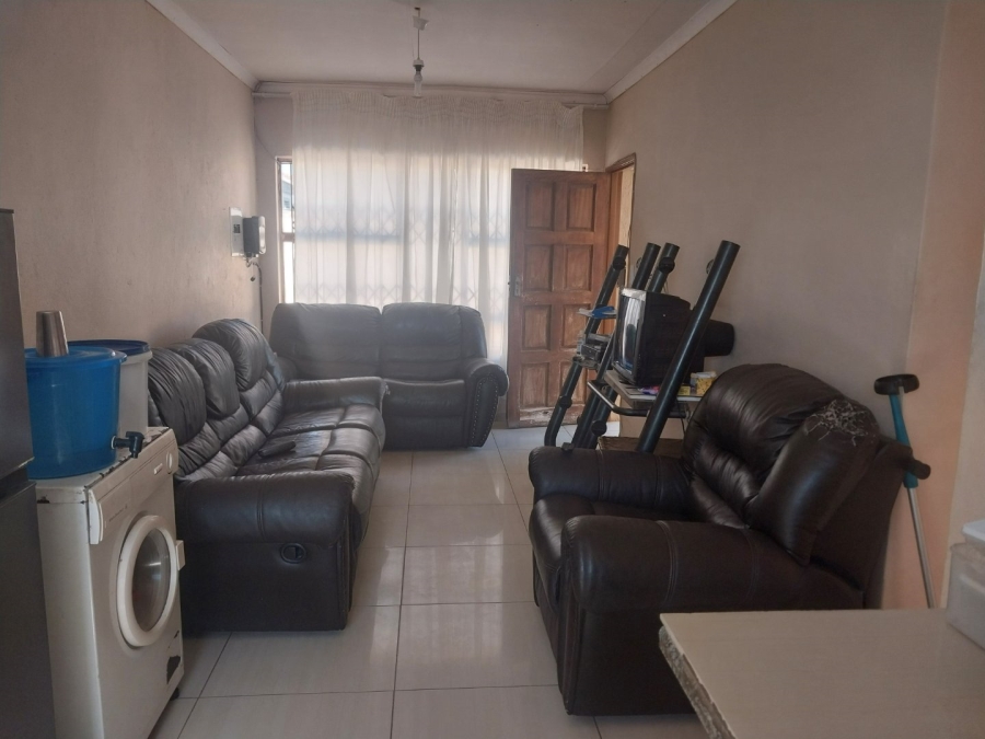 3 Bedroom Property for Sale in Mahlasedi Park Limpopo
