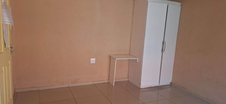To Let 2 Bedroom Property for Rent in Mokopane Central Limpopo