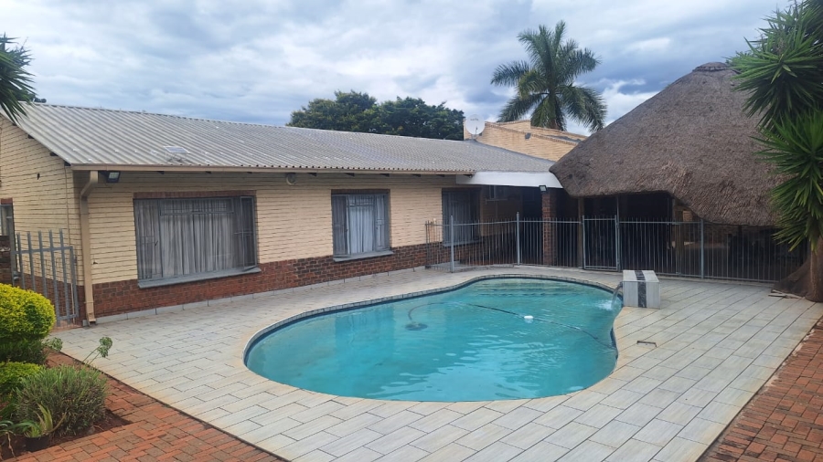 4 Bedroom Property for Sale in Chroompark Limpopo