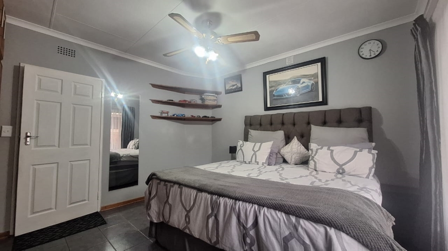 4 Bedroom Property for Sale in Chroompark Limpopo