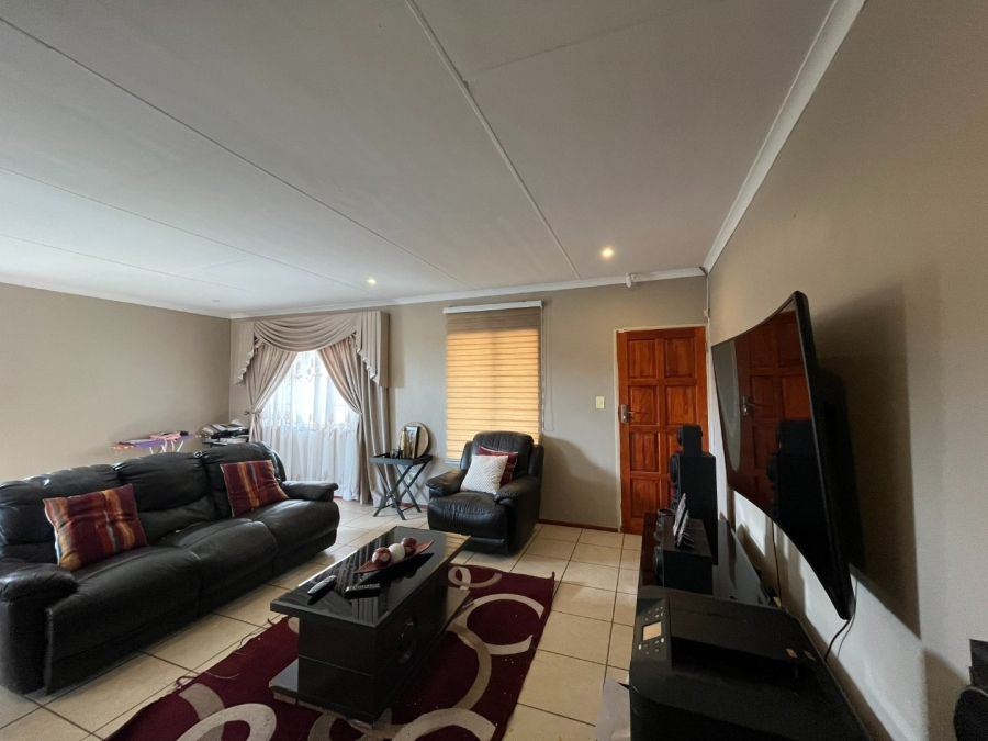 3 Bedroom Property for Sale in Bendor Limpopo
