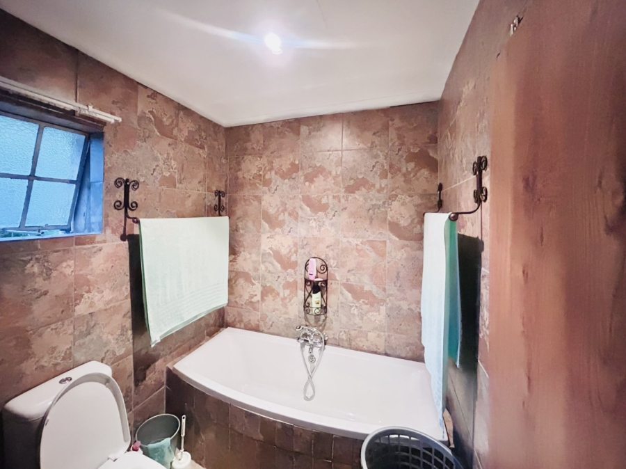 4 Bedroom Property for Sale in Aquapark Limpopo