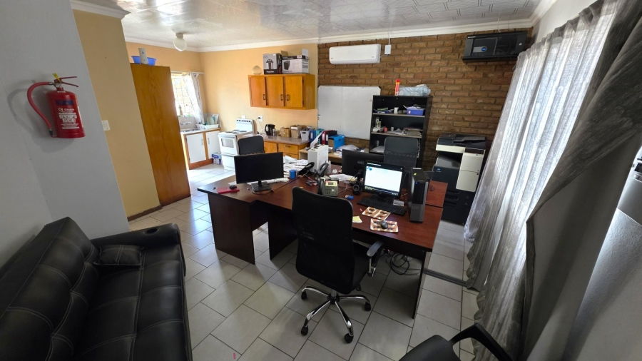 2 Bedroom Property for Sale in Bendor Limpopo