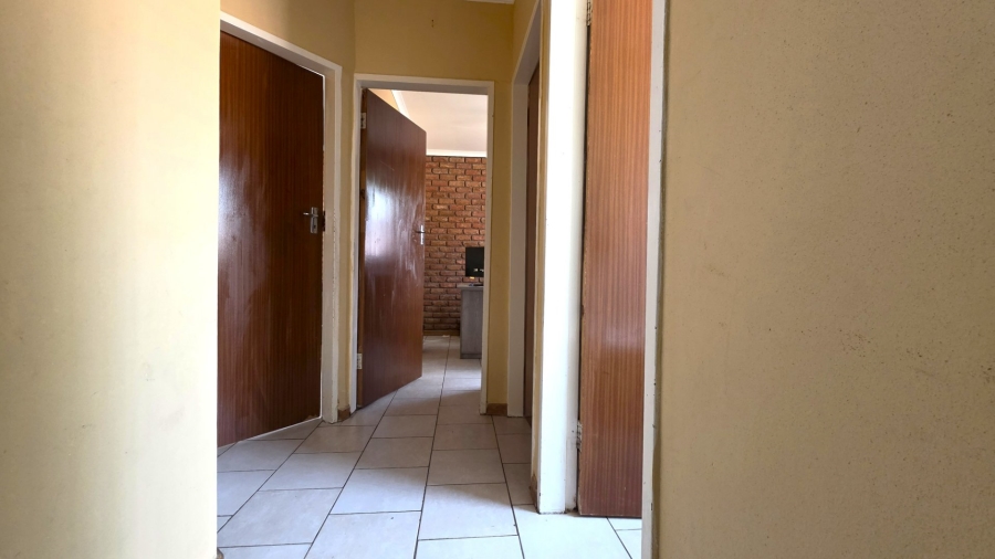 2 Bedroom Property for Sale in Bendor Limpopo