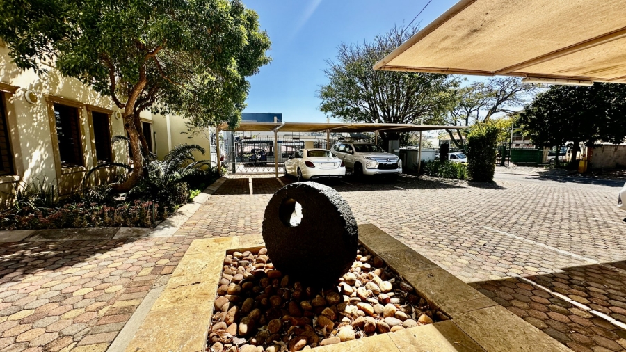 Commercial Property for Sale in Hampton Court Limpopo