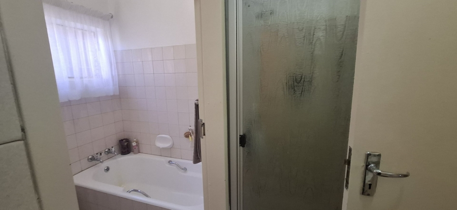 To Let 3 Bedroom Property for Rent in Bendor Limpopo