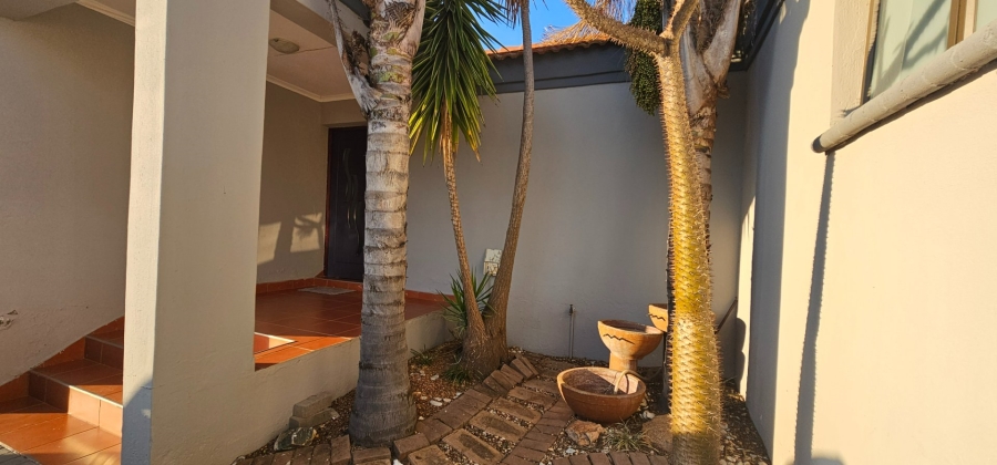 4 Bedroom Property for Sale in Eagles Crest Limpopo