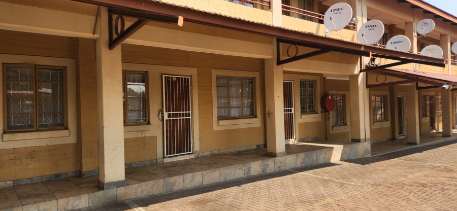 2 Bedroom Property for Sale in Polokwane Central Limpopo