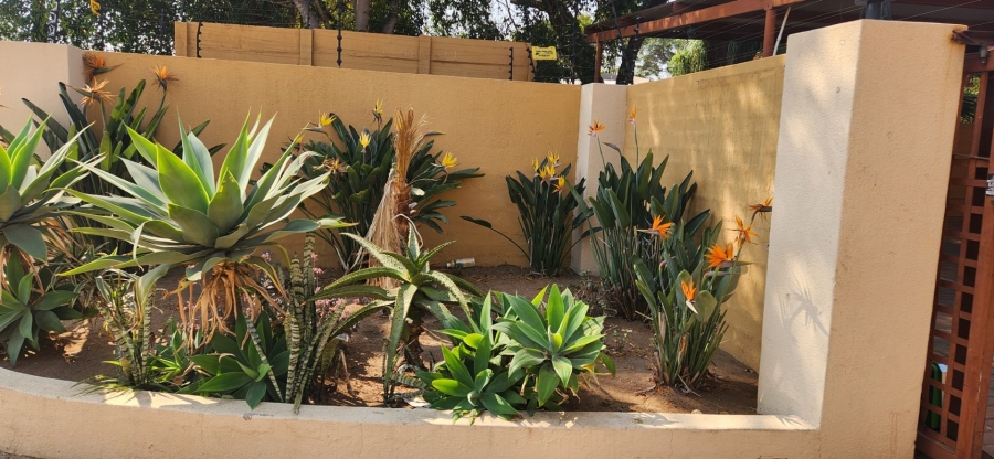 2 Bedroom Property for Sale in Polokwane Central Limpopo