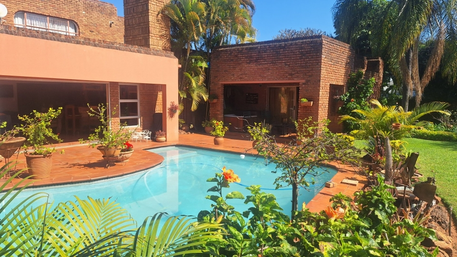 4 Bedroom Property for Sale in Chroompark Limpopo