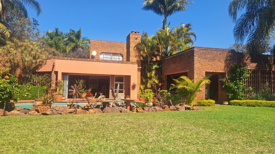4 Bedroom Property for Sale in Chroompark Limpopo