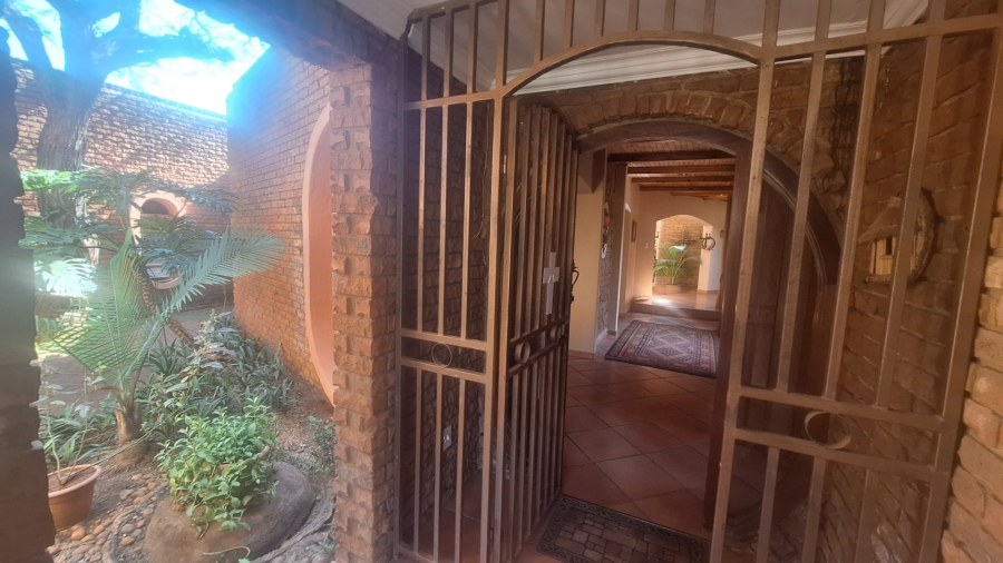 4 Bedroom Property for Sale in Chroompark Limpopo