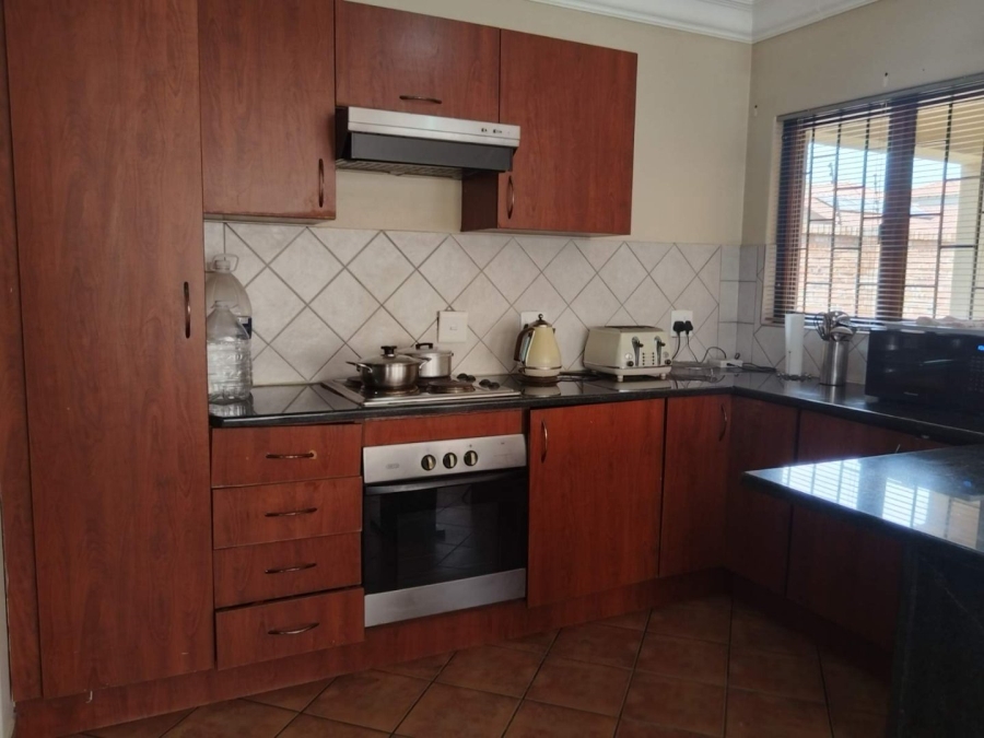 To Let 3 Bedroom Property for Rent in Bendor Limpopo