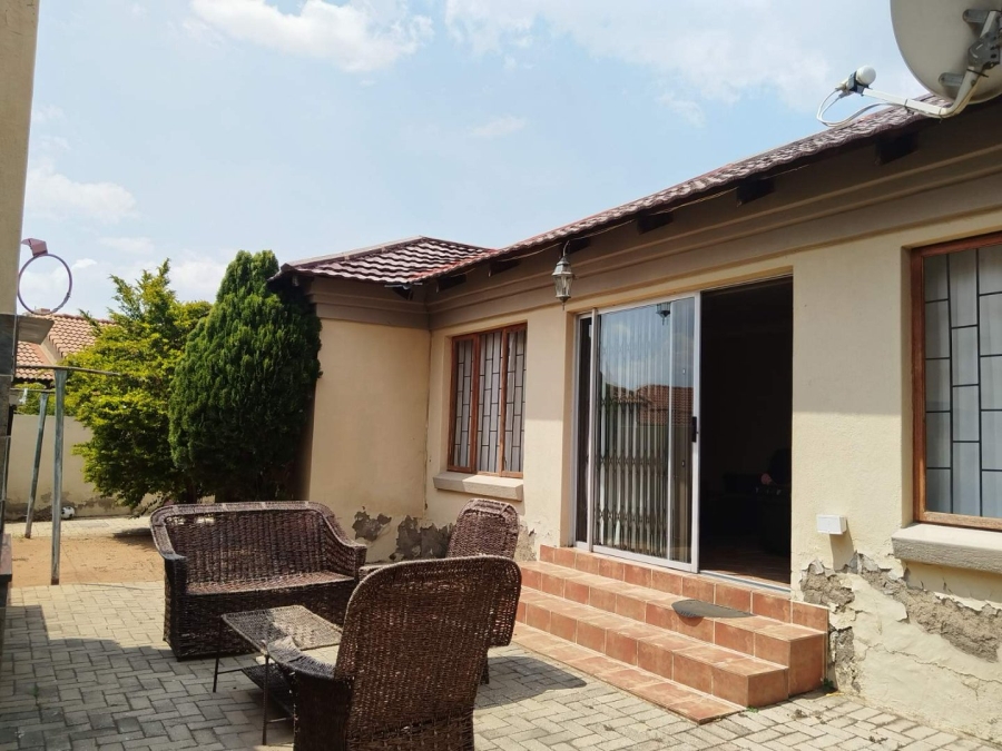 To Let 3 Bedroom Property for Rent in Bendor Limpopo