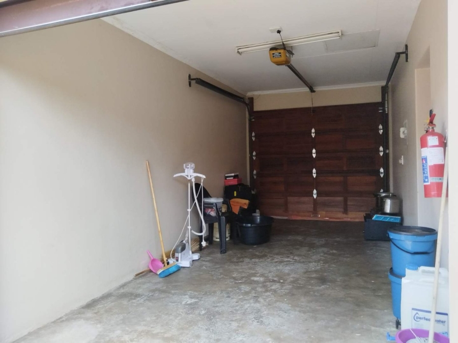 To Let 3 Bedroom Property for Rent in Bendor Limpopo