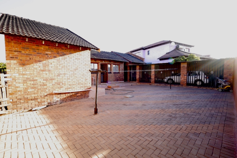 To Let 3 Bedroom Property for Rent in Emdo Park Limpopo