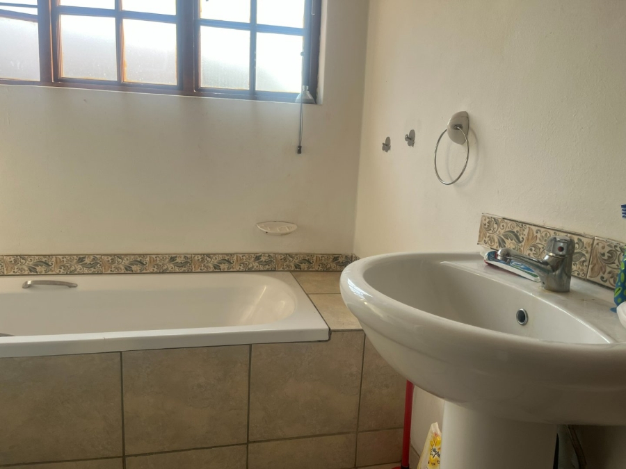 2 Bedroom Property for Sale in Aquapark Limpopo