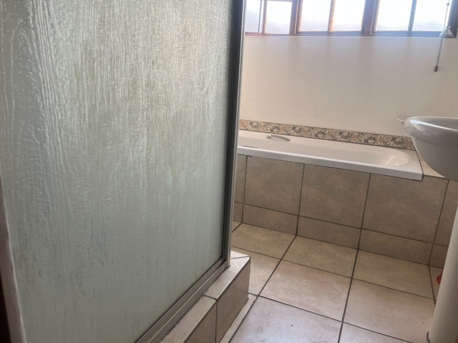 2 Bedroom Property for Sale in Aquapark Limpopo