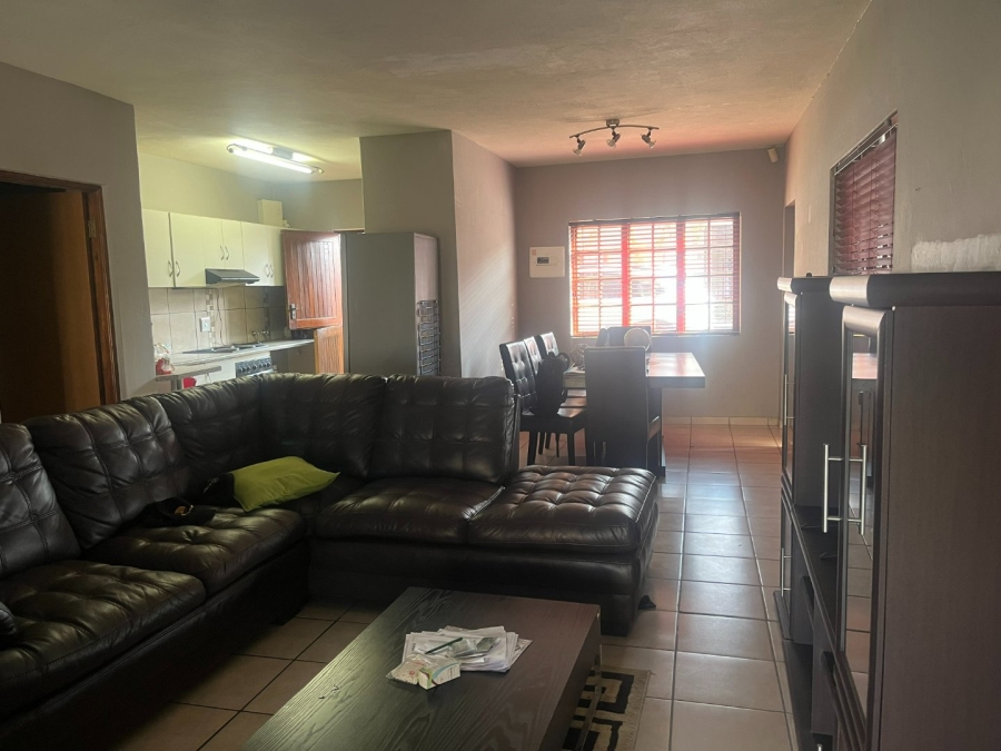 2 Bedroom Property for Sale in Aquapark Limpopo