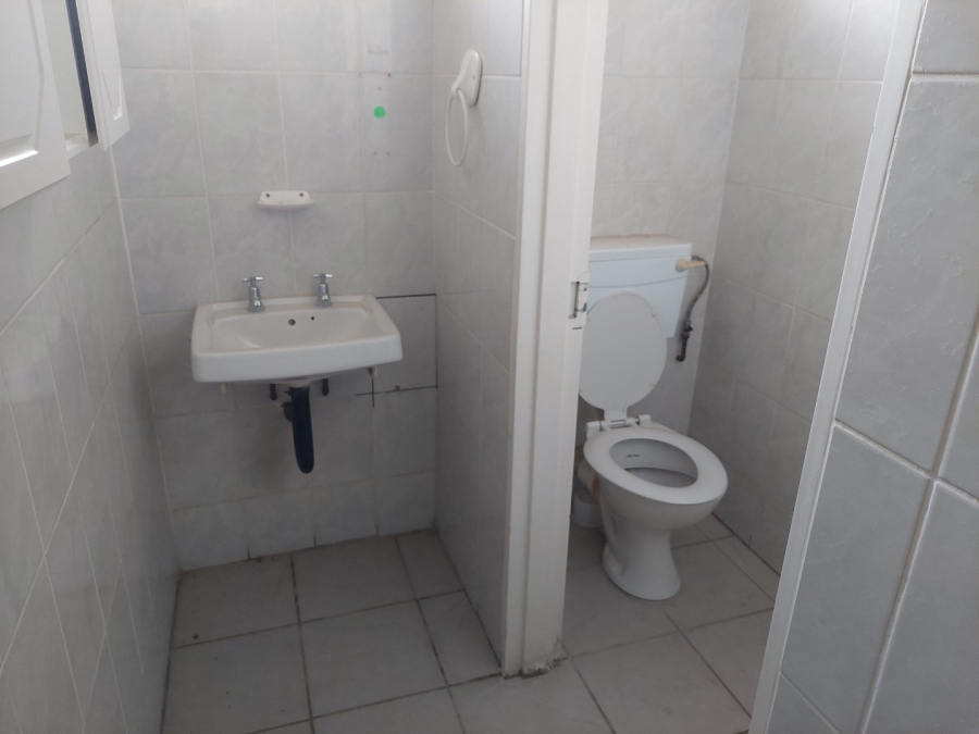  Bedroom Property for Sale in Aquapark Limpopo