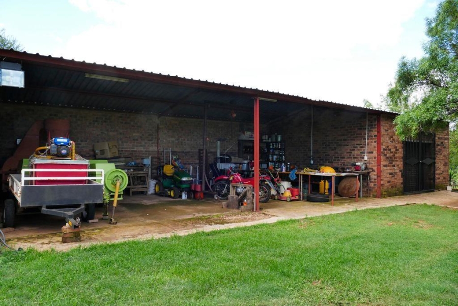 4 Bedroom Property for Sale in Waterval Limpopo