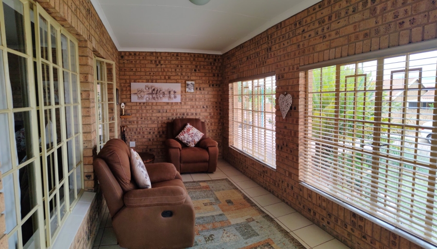 2 Bedroom Property for Sale in Modimolle Limpopo