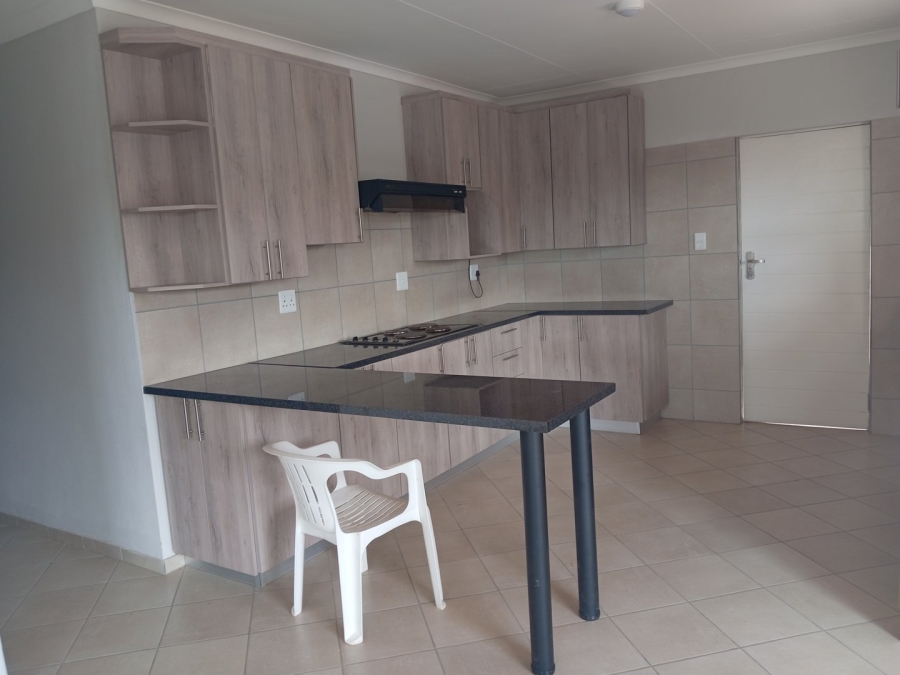 To Let 4 Bedroom Property for Rent in Southern Gateway Limpopo