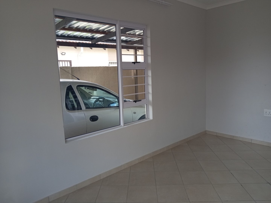 To Let 4 Bedroom Property for Rent in Southern Gateway Limpopo